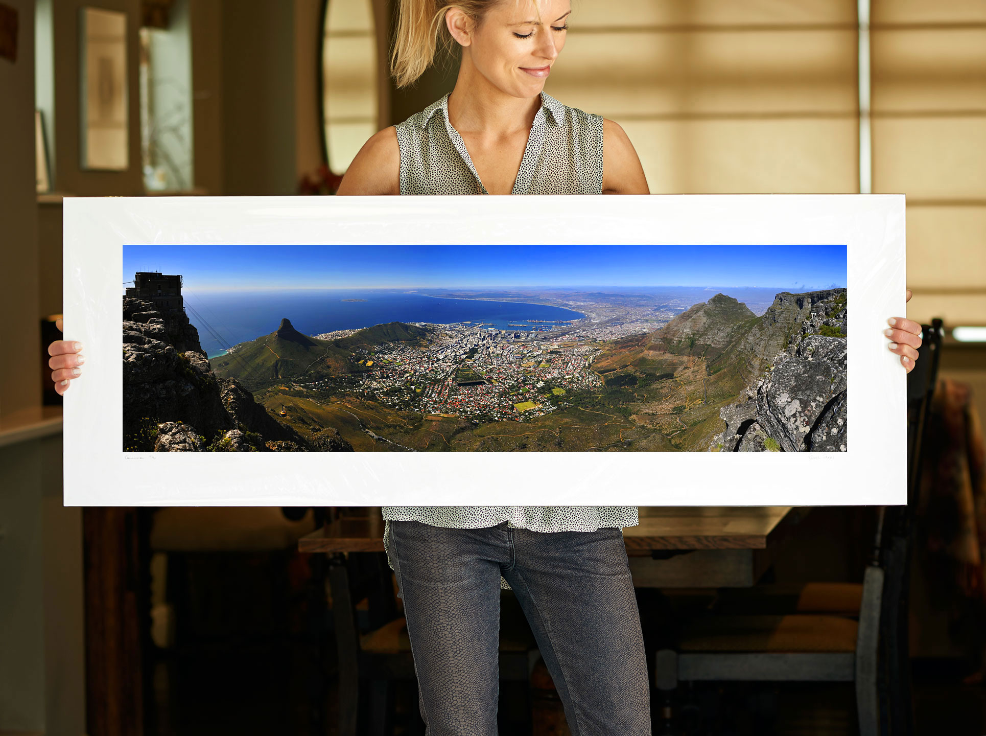 A 40 inch sample of: Cape Town, South Africa, View from Table Mountain, I | <a href=